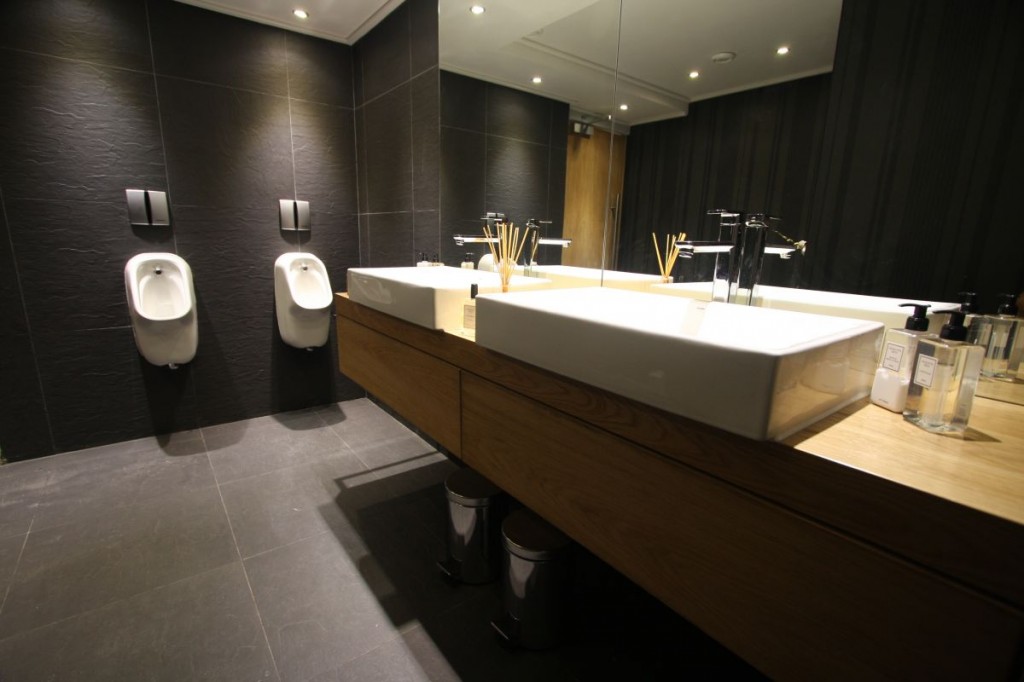 washroom office fit-out and refurbishment